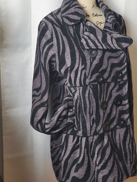 Dressy Coat - Picture 2 of 8